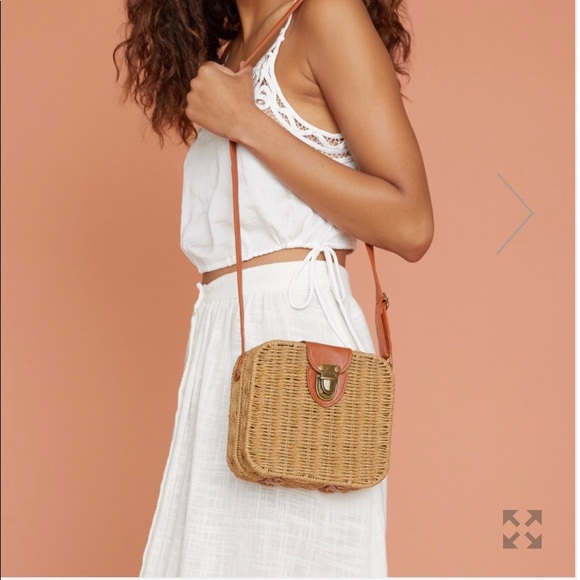 Handbags - New and unopened Chic straw lined pocketbook